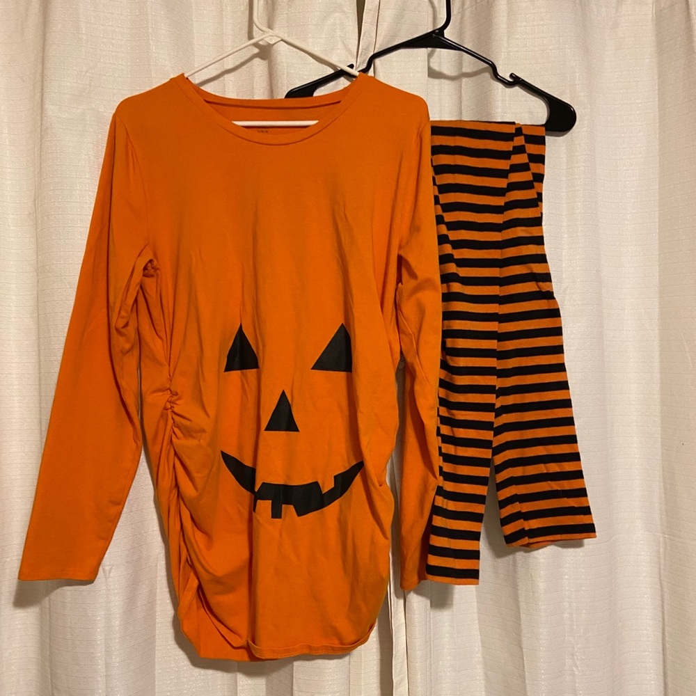 Maternity Halloween outfit
